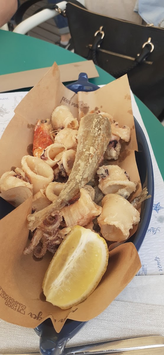 Bagni Colombo Spiaggia E Ristorante-6